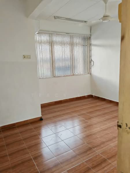 Rumah Teres 2 Tingkat untuk Dijual di Taman Bukit Maluri (Kepong) - Tracy Lee - Interior - PropertyGuru.com.my