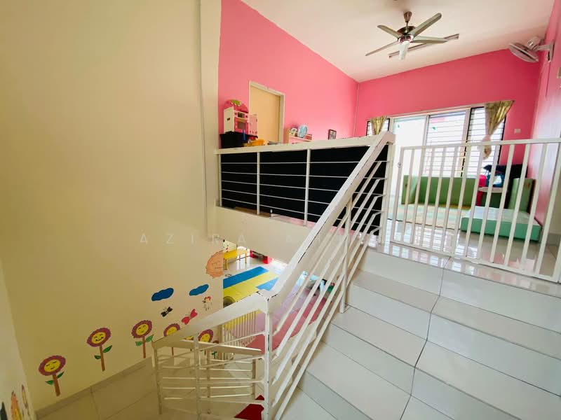 Link Bungalow for Sale in Bandar Baru Bangi (Selangor) - Azira Ahmad - Interior - PropertyGuru.com.my