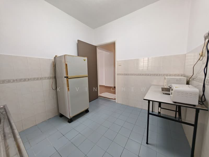Condominium for Sale at Sri Desa - Kevin Chew - Kitchen - PropertyGuru.com.my