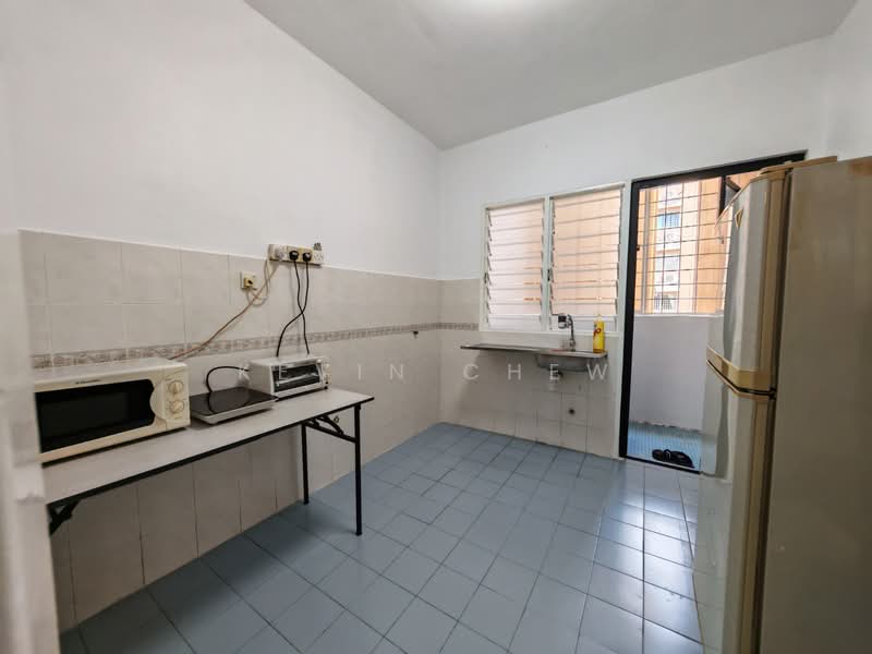 Condominium for Sale at Sri Desa - Kevin Chew - Kitchen - PropertyGuru.com.my