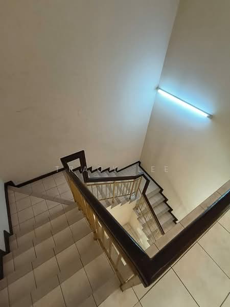 Rumah Teres 2 Tingkat untuk Dijual di Taman Usahawan (Kepong) - Tracy Lee - Corridor - PropertyGuru.com.my