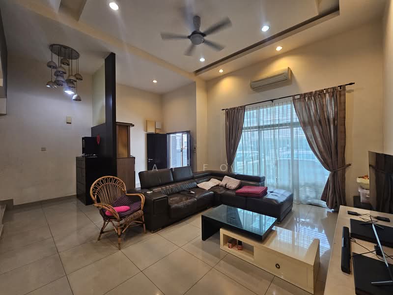 3-storey Terraced House for Sale in Taman Bukit Prima (Cheras) - Ray Foo - Living Room - PropertyGuru.com.my
