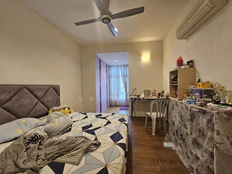 3-storey Terraced House for Sale in Taman Bukit Prima (Cheras) - Ray Foo - Bedroom - PropertyGuru.com.my