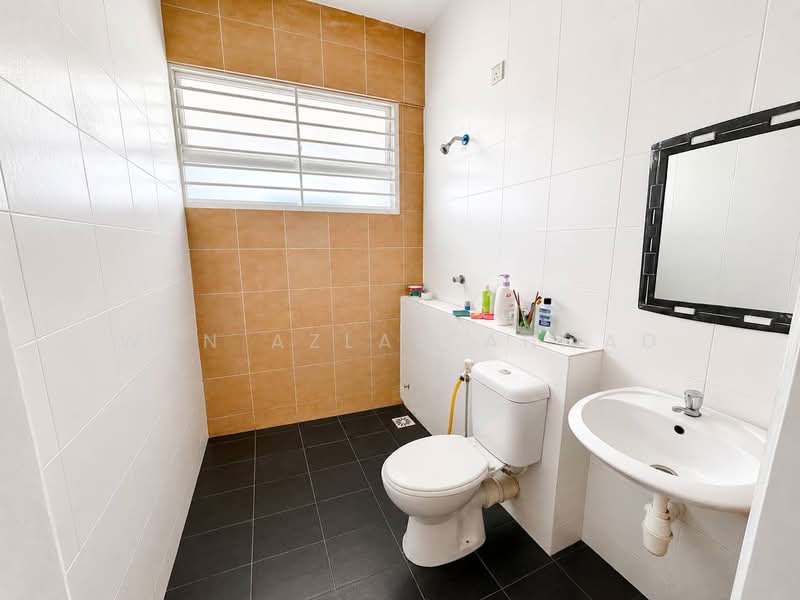 Rumah Teres 2 Tingkat untuk Dijual di Kajang (Selangor) - Wan Azlan Ahmad - PropertyGuru.com.my