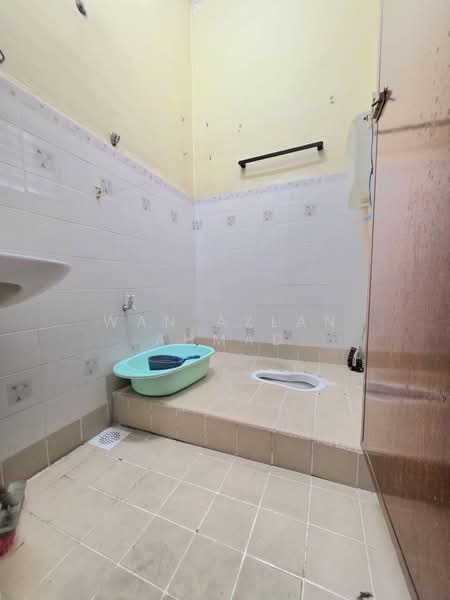 Rumah Teres untuk Dijual di Taman Bayu Perdana (Klang) - Wan Azlan Ahmad - PropertyGuru.com.my