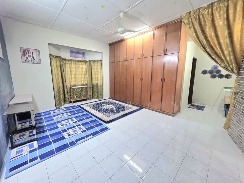 Rumah Teres untuk Dijual di Taman Bayu Perdana (Klang) - Wan Azlan Ahmad - PropertyGuru.com.my