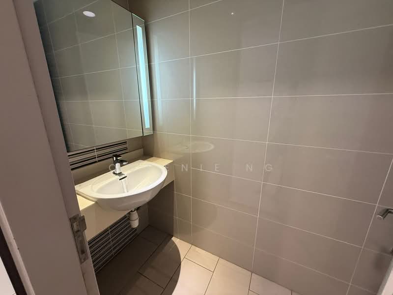Service Residence for Rent at Somerset Puteri Harbour - Queenie Ng - Bathroom - PropertyGuru.com.my