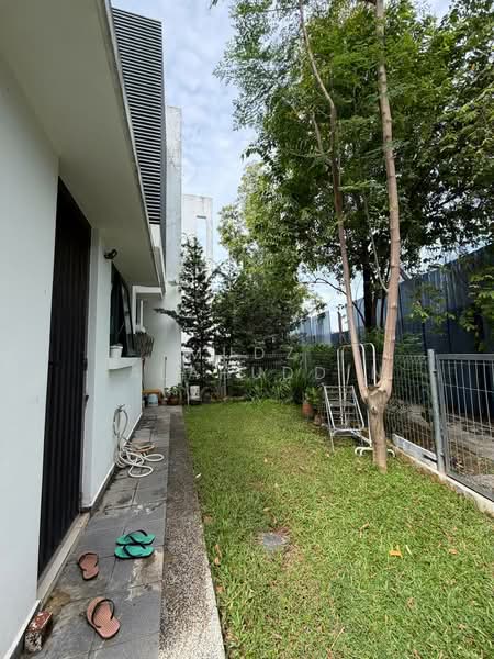 Rumah Teres 3 Tingkat untuk Dijual di Cyberjaya (Selangor) - Mudz Salahuddin - Exterior - PropertyGuru.com.my