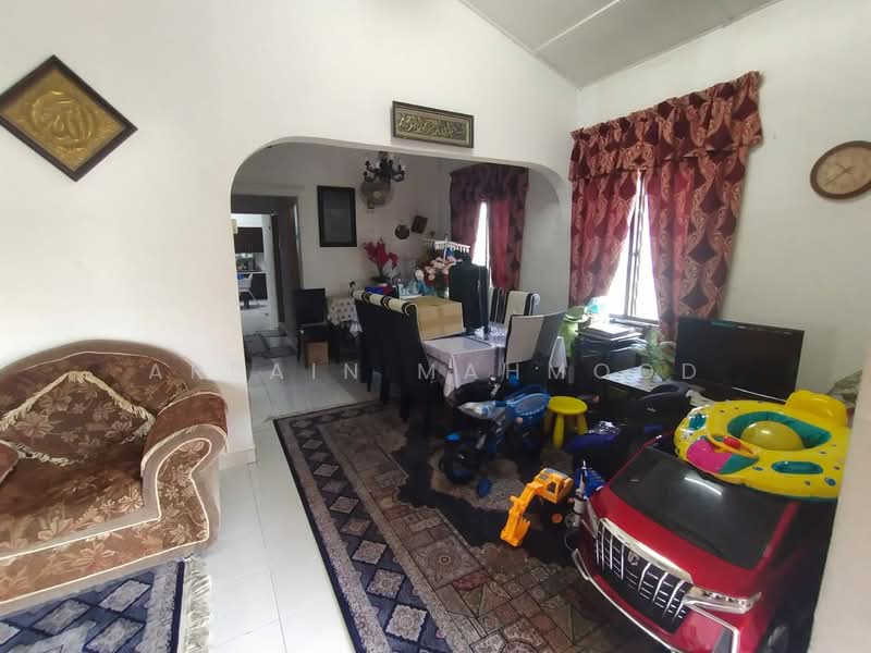 Rumah Banglo untuk Dijual di Sentul (Kuala Lumpur) - Arbain Mahmood - Living Room - PropertyGuru.com.my