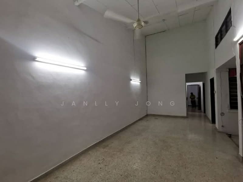 1-storey Terraced House for Sale in Taman Maju Jaya (Johor Bahru) - Janlly Jong - Interior - PropertyGuru.com.my