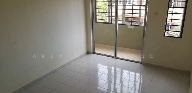 Townhouse for Sale in Batu Caves (Selangor) - Arbain Mahmood - Balcony - PropertyGuru.com.my