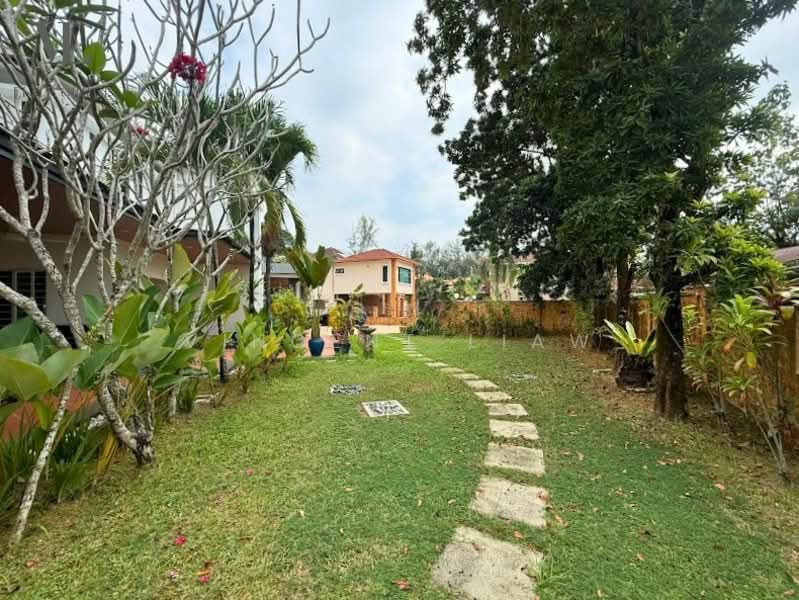 Bungalow for Sale in Bandar Kinrara (Selangor) - Vincent Liaw - Garden - PropertyGuru.com.my
