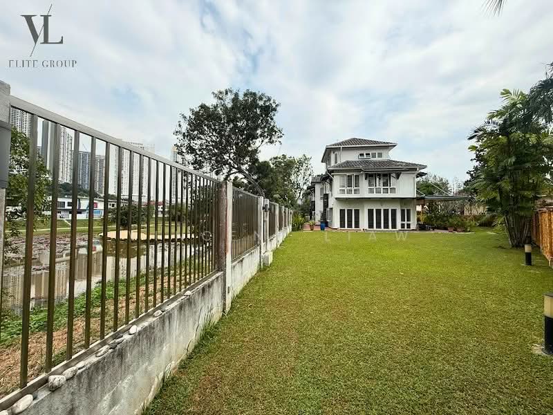 Bungalow for Sale in Bandar Kinrara (Selangor) - Vincent Liaw - Exterior - PropertyGuru.com.my