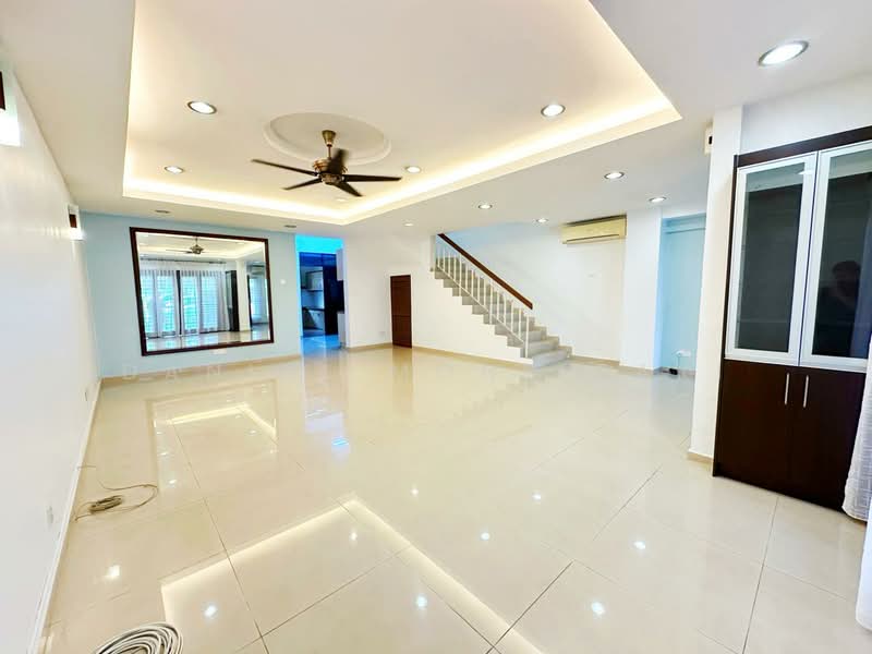 2-storey Terraced House for Sale in Bandar Bukit Tinggi (Klang) - Danial Mohd Zaki - Living Room - PropertyGuru.com.my