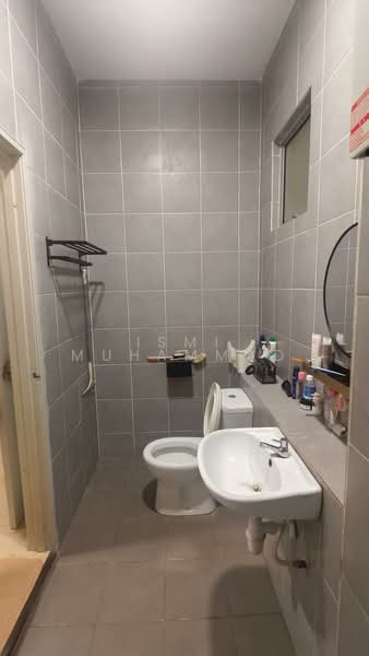 Condominium for Sale at Residensi Adelia - Ismi Muhammad - Bathroom - PropertyGuru.com.my