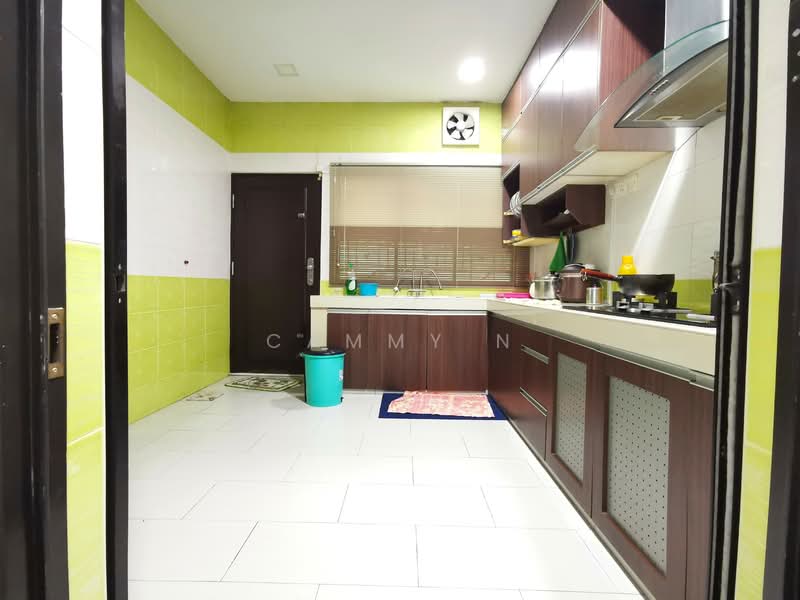 Rumah Berkembar untuk Dijual di Laman Residen Kipark Sri Utara (Batu Caves) - Cammy N - Kitchen - PropertyGuru.com.my