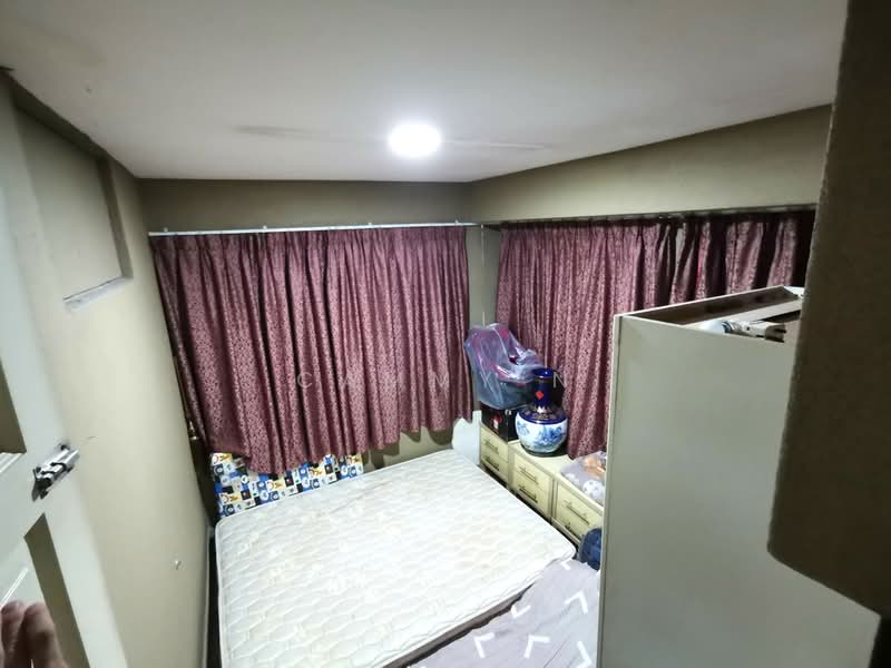 Rumah Berkembar untuk Dijual di Laman Residen Kipark Sri Utara (Batu Caves) - Cammy N - Bedroom - PropertyGuru.com.my