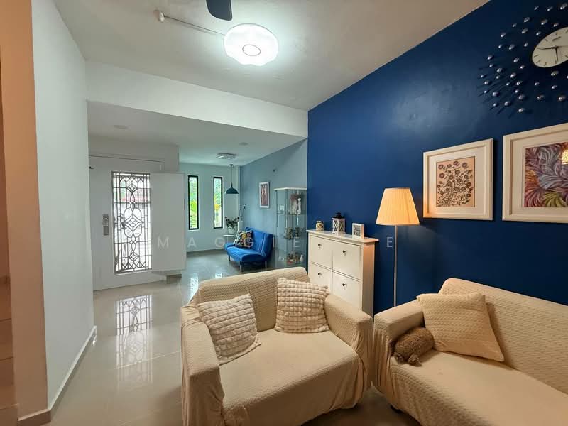 Rumah Teres 2 Tingkat untuk Dijual di Taman Sri Muhibbah (Kulai) - Maggie Lee - Living Room - PropertyGuru.com.my