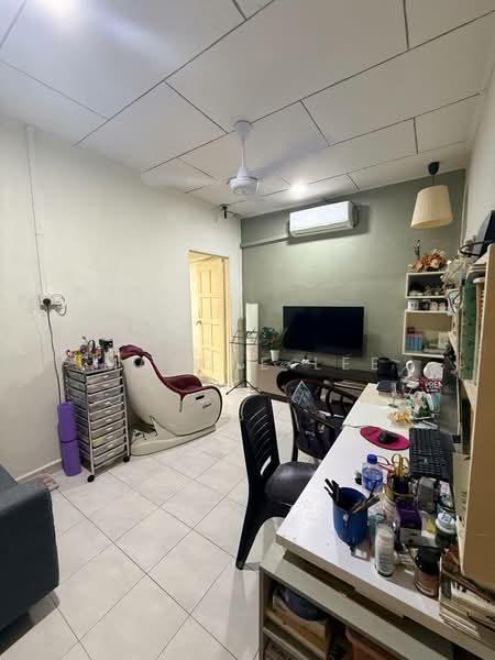 Rumah Teres 2 Tingkat untuk Dijual di Taman Sri Muhibbah (Kulai) - Maggie Lee - Study - PropertyGuru.com.my