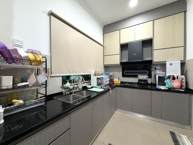 Rumah Teres untuk Dijual di Bandar Puteri Klang (Klang) - Tony . - Kitchen - PropertyGuru.com.my