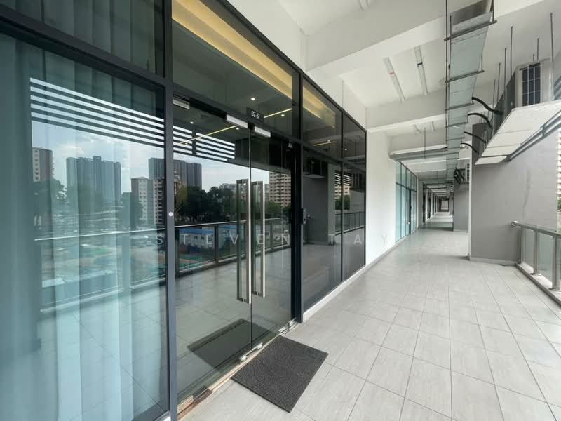 Shop for Rent in Bandar Sri Permaisuri (Cheras) - Steven Tay - Corridor - PropertyGuru.com.my