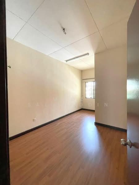 2-storey Terraced House for Sale in Denai Alam (Shah Alam) - Mudz Salahuddin - Interior - PropertyGuru.com.my