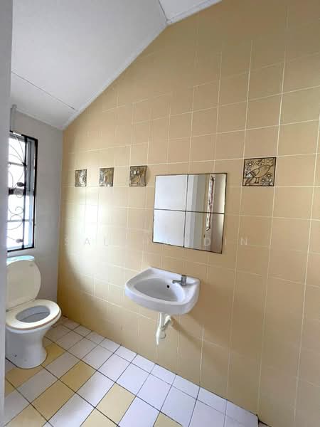 2-storey Terraced House for Sale in Denai Alam (Shah Alam) - Mudz Salahuddin - Bathroom - PropertyGuru.com.my