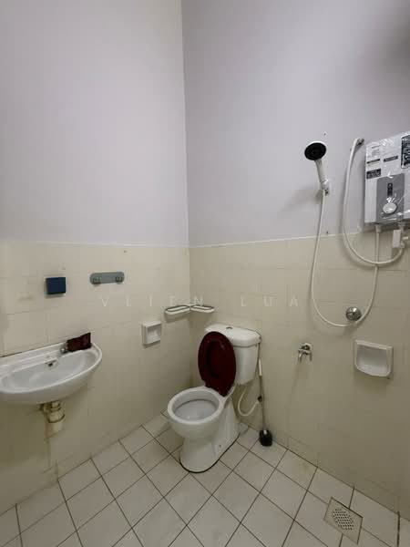 2-storey Terraced House for Rent in Taman Mount Austin (Tebrau) - Vlien Lua - PropertyGuru.com.my