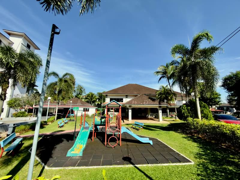 Kondominium untuk Dijual di Sri Alam Condominium - Danial Mohd Zaki - Exterior - PropertyGuru.com.my