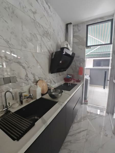 Semi-Detached House for Sale in Iskandar Puteri (Nusajaya) (Johor) - Liew Lih Yi - Kitchen - PropertyGuru.com.my