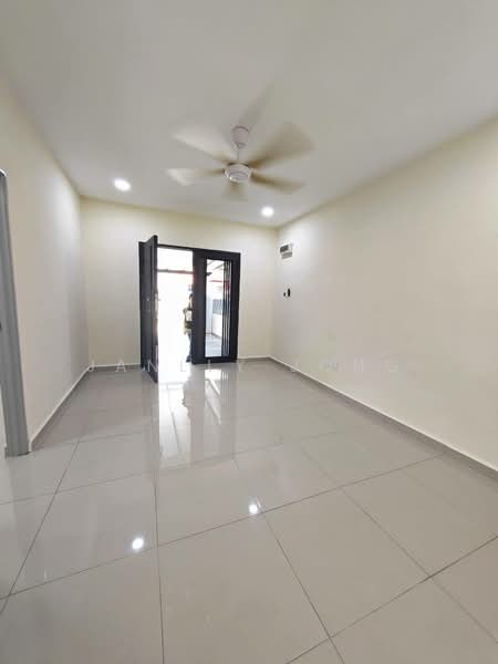 Rumah Teres 1 Tingkat untuk Dijual di Kempas (Johor Bahru) - Janlly Jong - Living Room - PropertyGuru.com.my