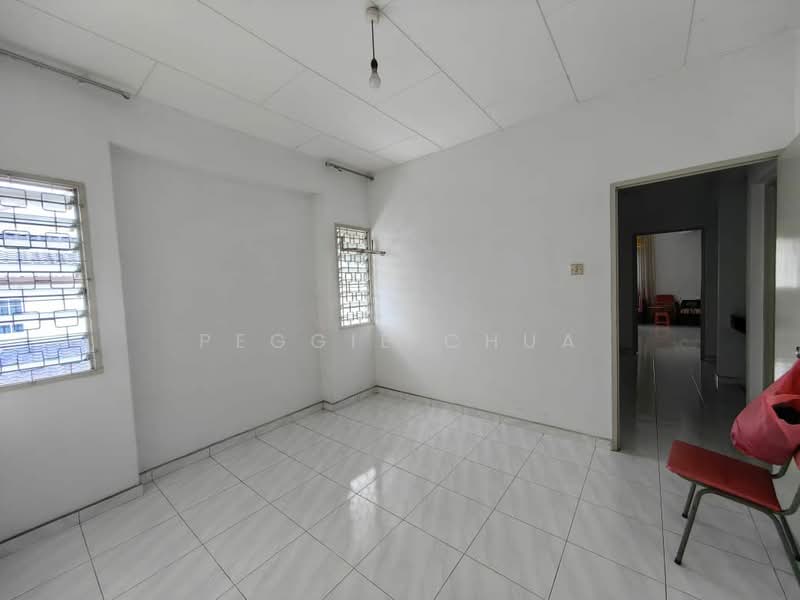 Semi-Detached House for Sale in Taman Pelangi (Johor Bahru) - Peggie Chua - PropertyGuru.com.my