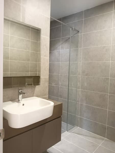 Servis Apartment untuk Dijual di Residensi 38 Bangsar - Albert Lee - Bathroom - PropertyGuru.com.my