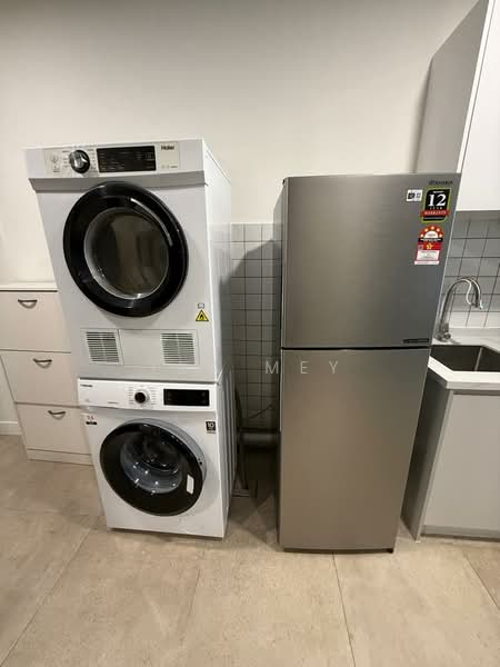 Condominium for Sale at Union Suites - Yea Mey - Interior - PropertyGuru.com.my