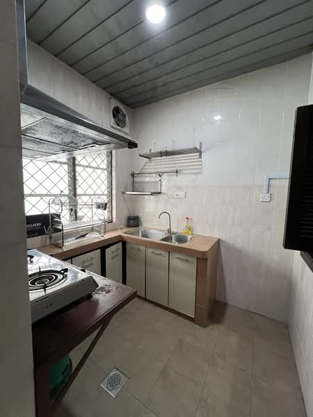 2-storey Terraced House for Sale in Mutiara Damansara (Petaling Jaya) - Victor Huang - Wet kitchen - PropertyGuru.com.my