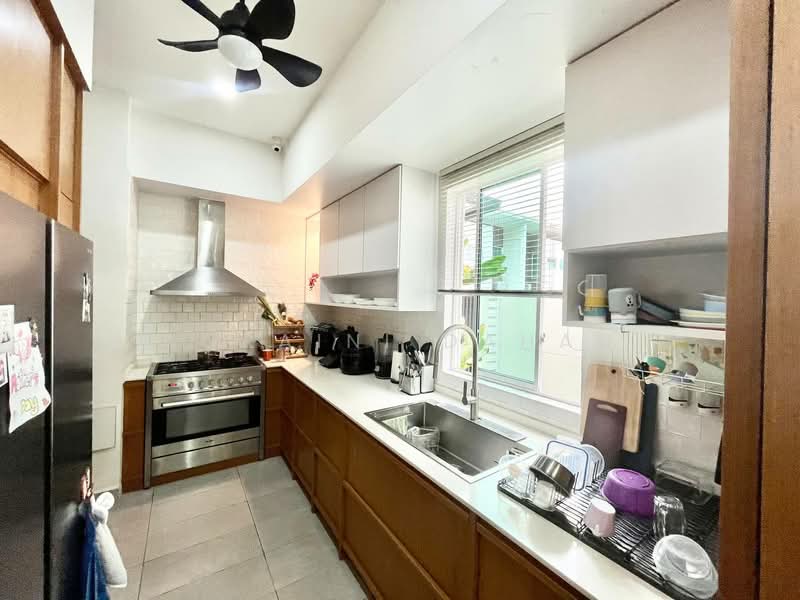 2-storey Terraced House for Sale in Cyberjaya (Selangor) - Noraini Dahan - Kitchen - PropertyGuru.com.my