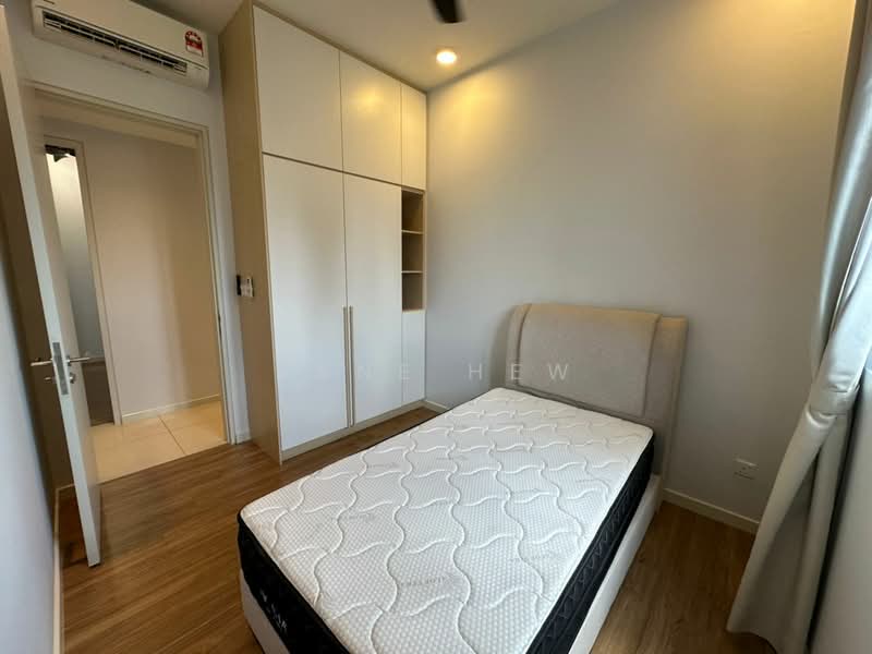Servis Apartment untuk Disewa di Sunway Avila Residences - Jane Hew - Bedroom - PropertyGuru.com.my