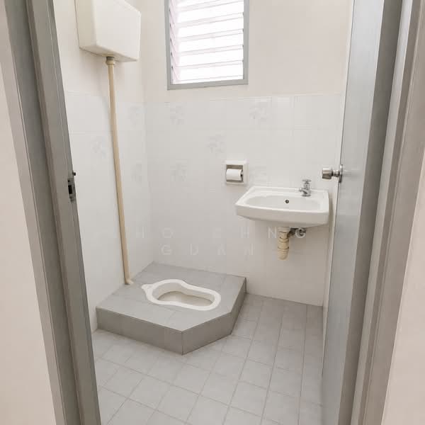 2-storey Terraced House for Rent in BANDAR PUCHONG JAYA (Puchong) - Kho Chng Guan - Bathroom - PropertyGuru.com.my