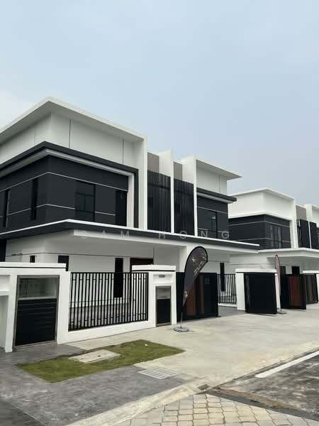 Semi-Detached House for Sale in Kapar (Selangor) - Sam Hong - PropertyGuru.com.my