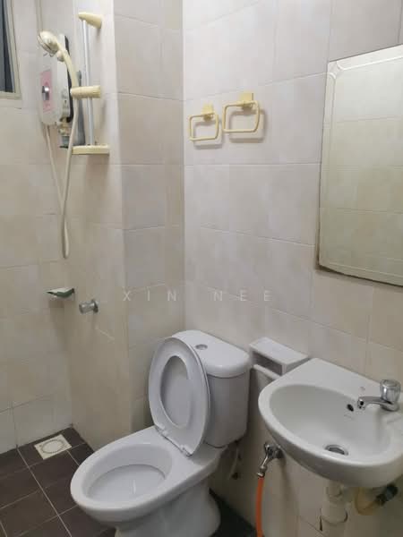 Service Residence for Rent at E-Tiara - Xin Nee - Bathroom - PropertyGuru.com.my