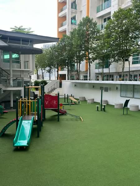 Kondominium untuk Disewa di The Zest @ Kinrara 9 - VK Low - Exterior - PropertyGuru.com.my