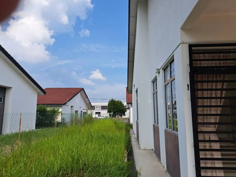 Semi-Detached House for Rent in Kuantan (Pahang) - Jessey Kan - Exterior - PropertyGuru.com.my