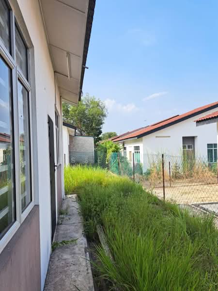 Semi-Detached House for Rent in Kuantan (Pahang) - Jessey Kan - Exterior - PropertyGuru.com.my