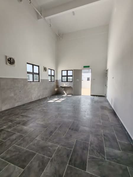 Factory for Rent in Taman Kapar Permai (Kapar) - Vivan Tan - Interior - PropertyGuru.com.my