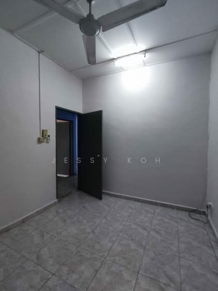 Rumah Teres 1 Tingkat untuk Disewa di Taman Pelangi (Johor Bahru) - Jessy Koh - Interior - PropertyGuru.com.my
