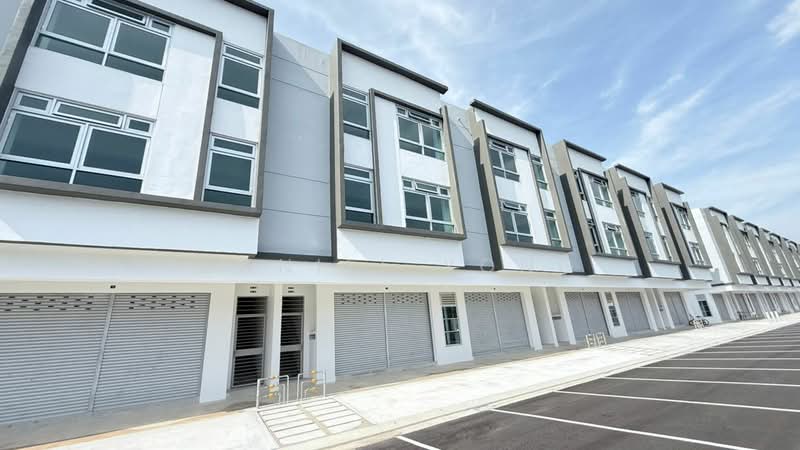 Shop for Rent in Taman Adda Heights (Tebrau) - Daniel Yong - Exterior - PropertyGuru.com.my
