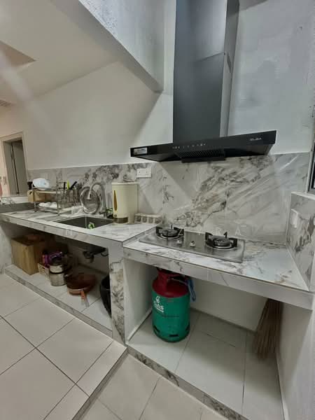 Servis Apartment untuk Disewa di MIRAI Residences - Nurul Zyra - Kitchen - PropertyGuru.com.my