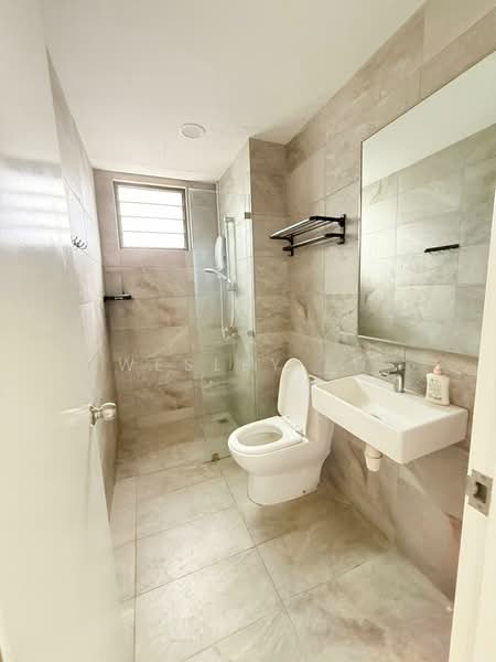 Servis Apartment untuk Disewa di Equine Residence - Wesley Fu - Bathroom - PropertyGuru.com.my