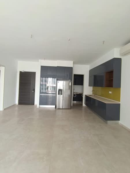 Condominium for Sale at Trinity Pentamont - TC Hoo - Kitchen - PropertyGuru.com.my