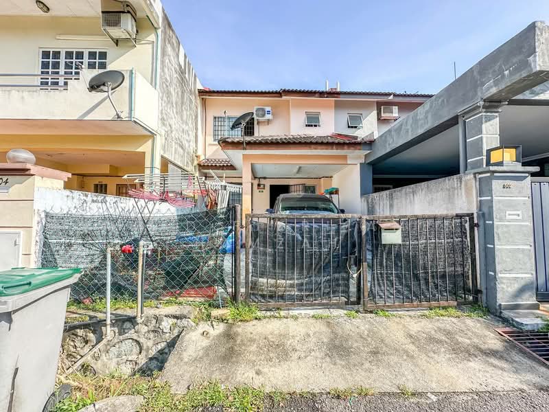 Rumah Teres untuk Dijual di Garden Avenue (Seremban 2) - Ahmad Fikri Amer Hamzah - Exterior - PropertyGuru.com.my